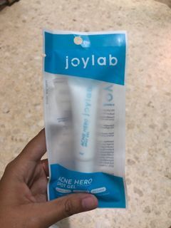 joylab acne hero spot gel