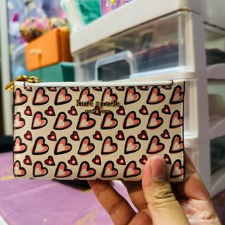 (Category: ) located in . Submitted by wardrobeus_ (Listing ID 1256582591, Image 1). Description: .