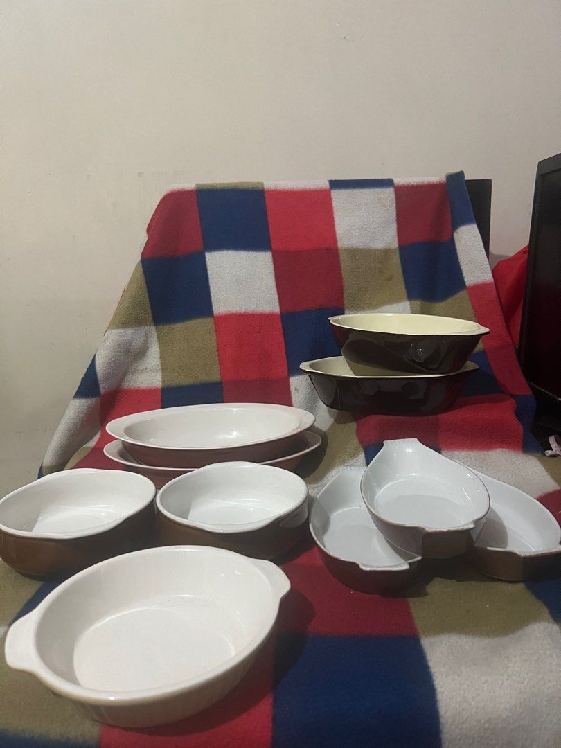 Lasagna/Baking Plates (Category: Bakeware) located in Mandaluyong City. Submitted by samsami10 (Listing ID 1256646477, Image 1). Description: Price for take all. 3rd to 4th pic - 200 (3 pcs circle baking plate) 5th to 6th pic - 200 (3 pcs small lasagna plate) 7th to 8th pic - 300 (2 pcs medium and deep baking plate) 9th to 10th - 450 ( 2 pcs big lasagna and baking plate).