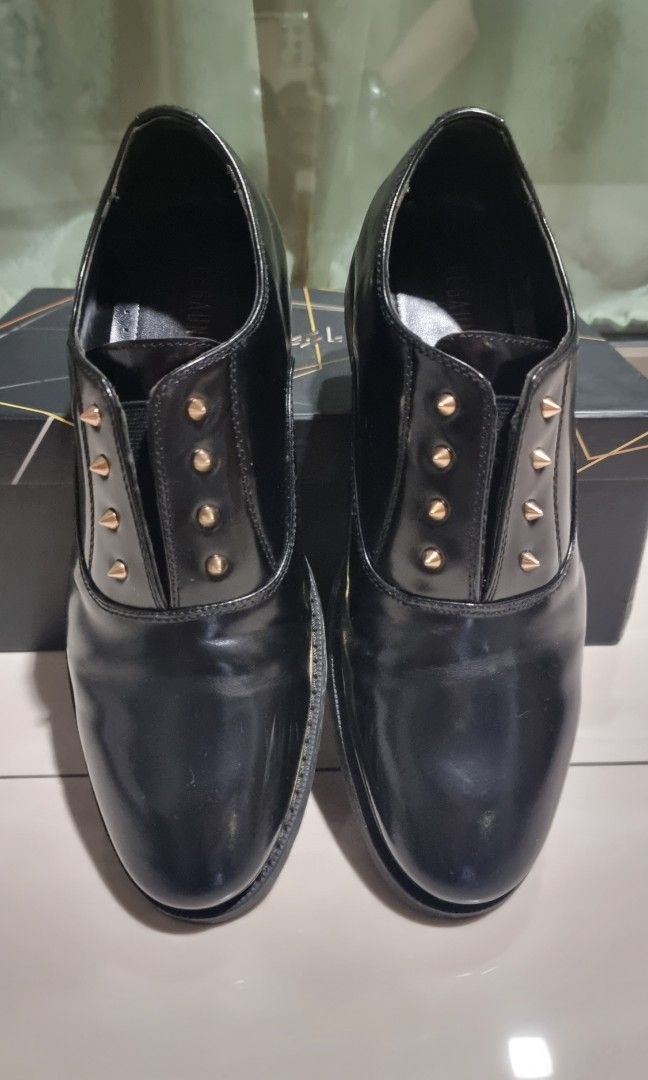 Le saunda shoes uk top