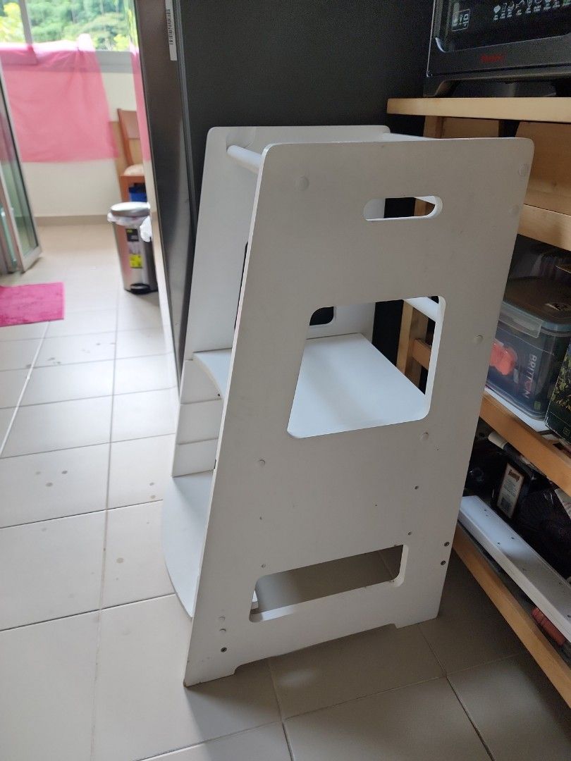 Learning tower hardly used Babies Kids Baby Nursery Kids Furniture Other Kids Furniture on Carousell