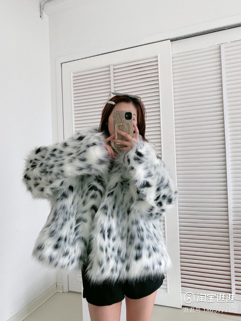 Black and white spotted fur coat online