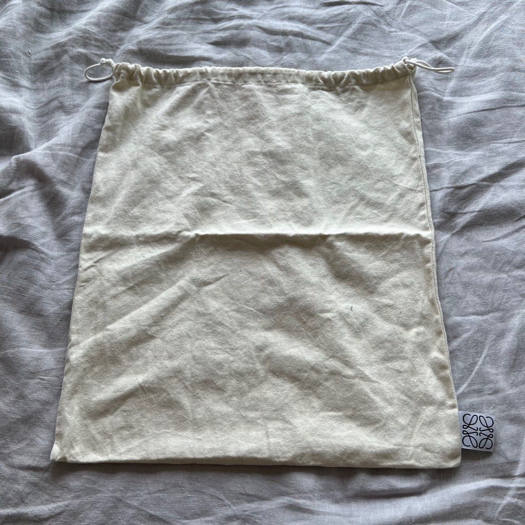 Loewe hotsell dust bag