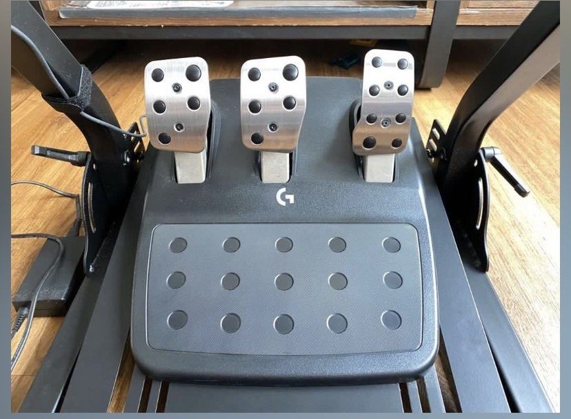 Logitech G923, Video Gaming, Gaming Accessories, Controllers on Carousell