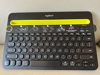 logitech K480 藍牙跨平台鍵盤 (黑色）