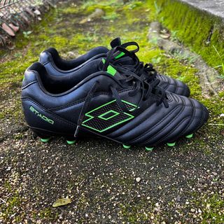 (Category: ) located in . Submitted by tbdcloset (Listing ID 1256622520, Image 1). Description: .