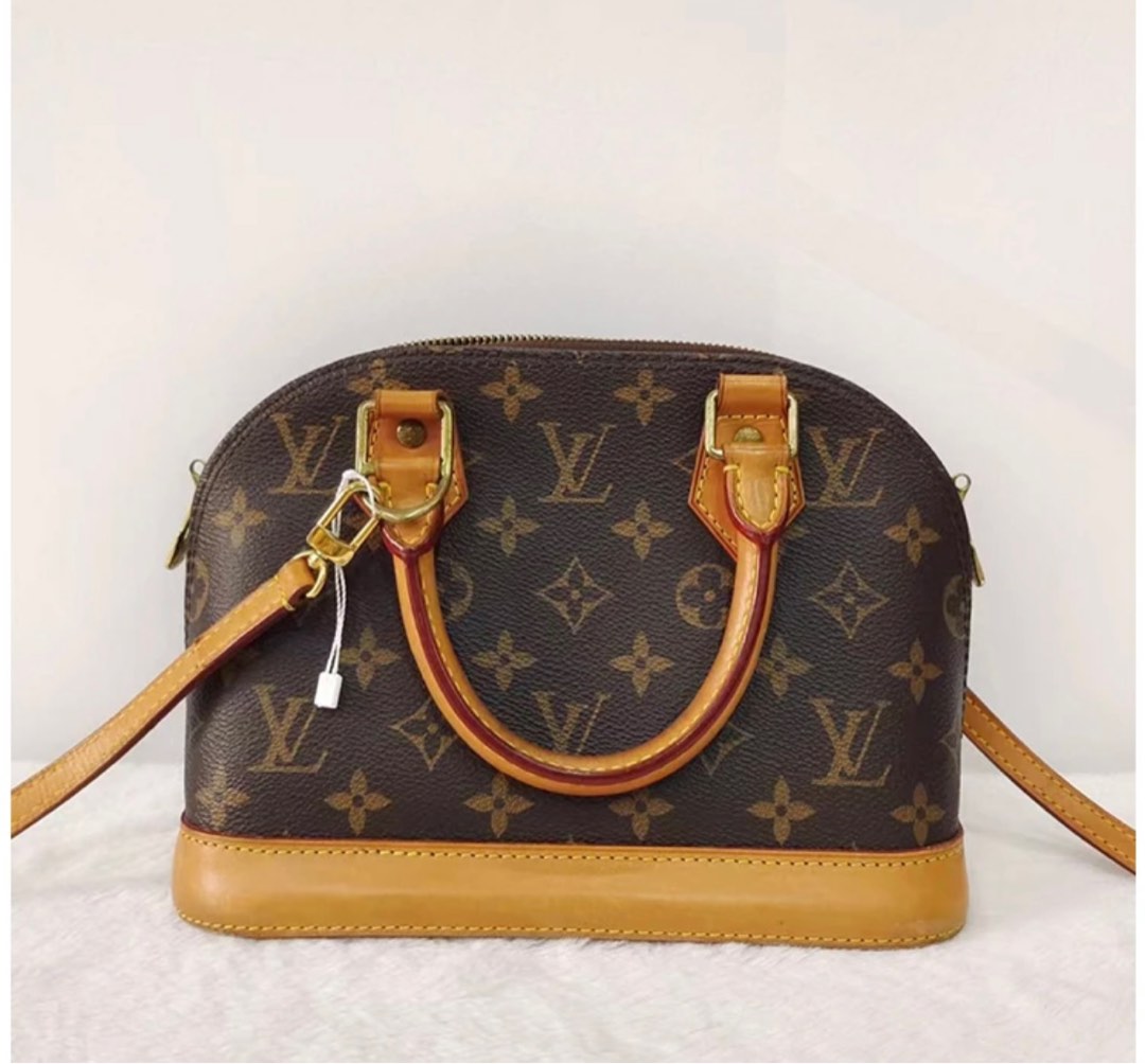 Louis Vuitton LOCKY BB, Luxury, Bags & Wallets on Carousell
