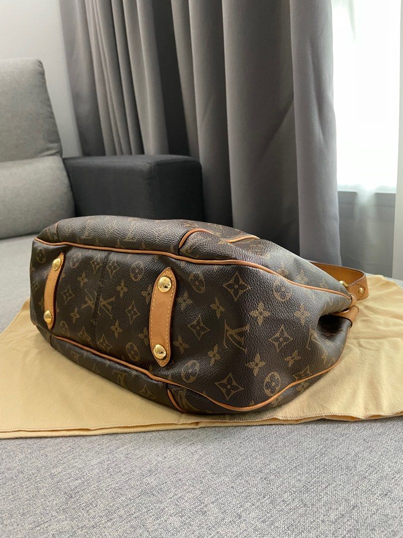 Louis Vuitton Galliera PM, Luxury, Bags & Wallets on Carousell