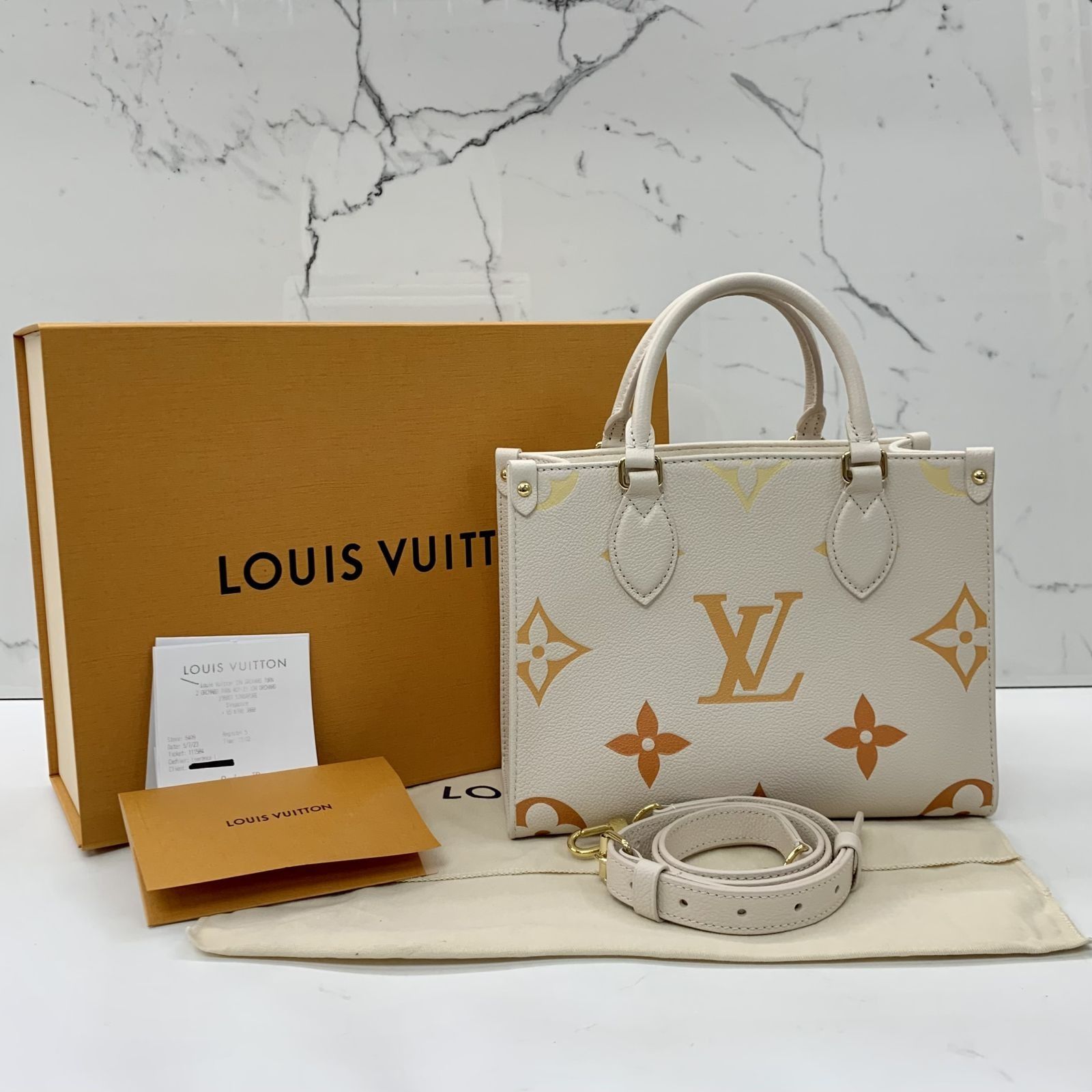 Louis Vuitton M46513 OnTheGo PM , Beige, One Size