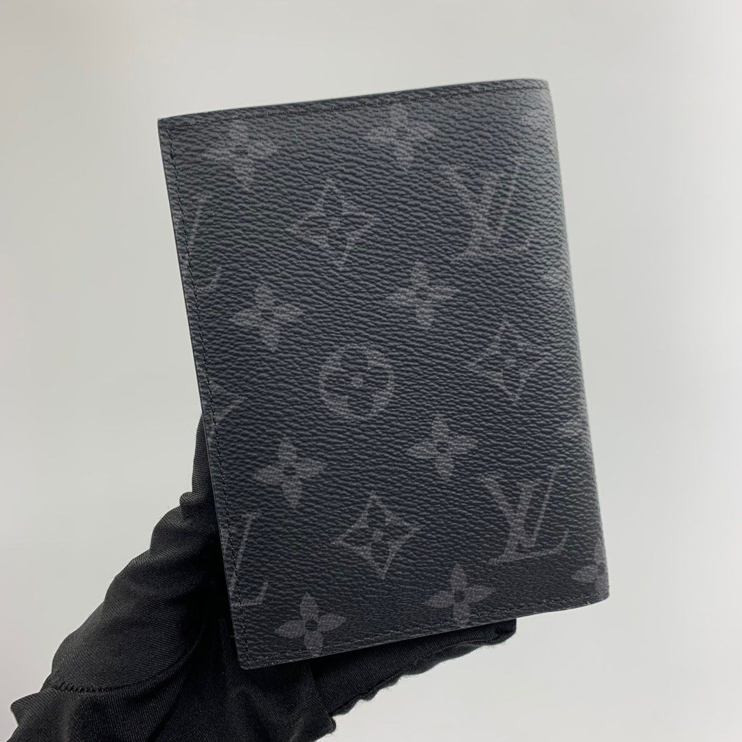 Louis Vuitton Passport Cover Monogram Rose Monogram