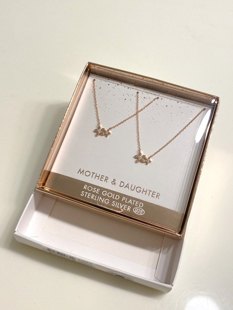 Lovisa mother store and daughter necklace