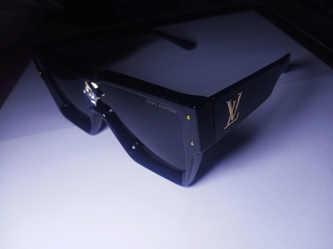 LOUIS VUITTON SUNGLASSES LV ASH BLACK/GOLD accessories mens