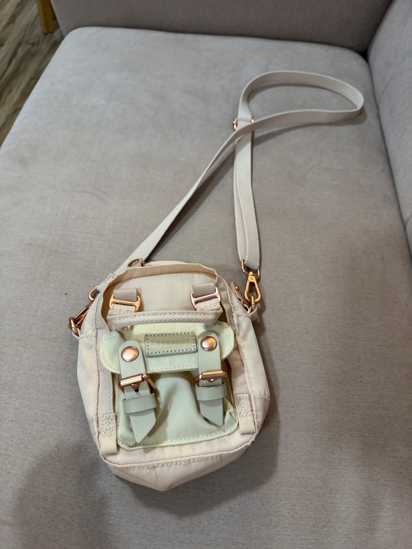 Doughnut macaroon tiny hotsell crossbody