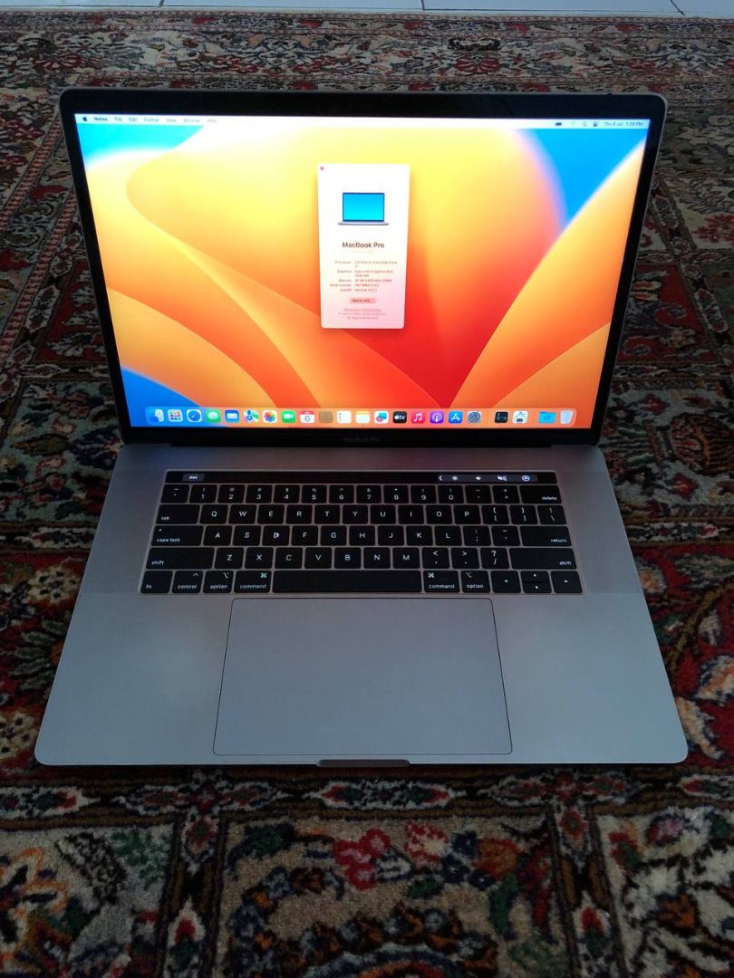 Core I7 Macbook Pro 256gb 2019 Touch Bar Apple MacBook Pro With