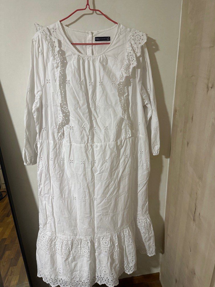 Marks u0026 Spencer Broderie White Dress, Women's Fashion, Dresses u0026 Sets,  Dresses on Carousell