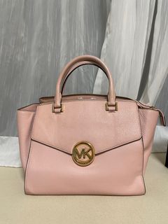 （分類：）位於 。 由 bombomblu 提交（商品編號 1256580424，圖片 1）。簡介： 。