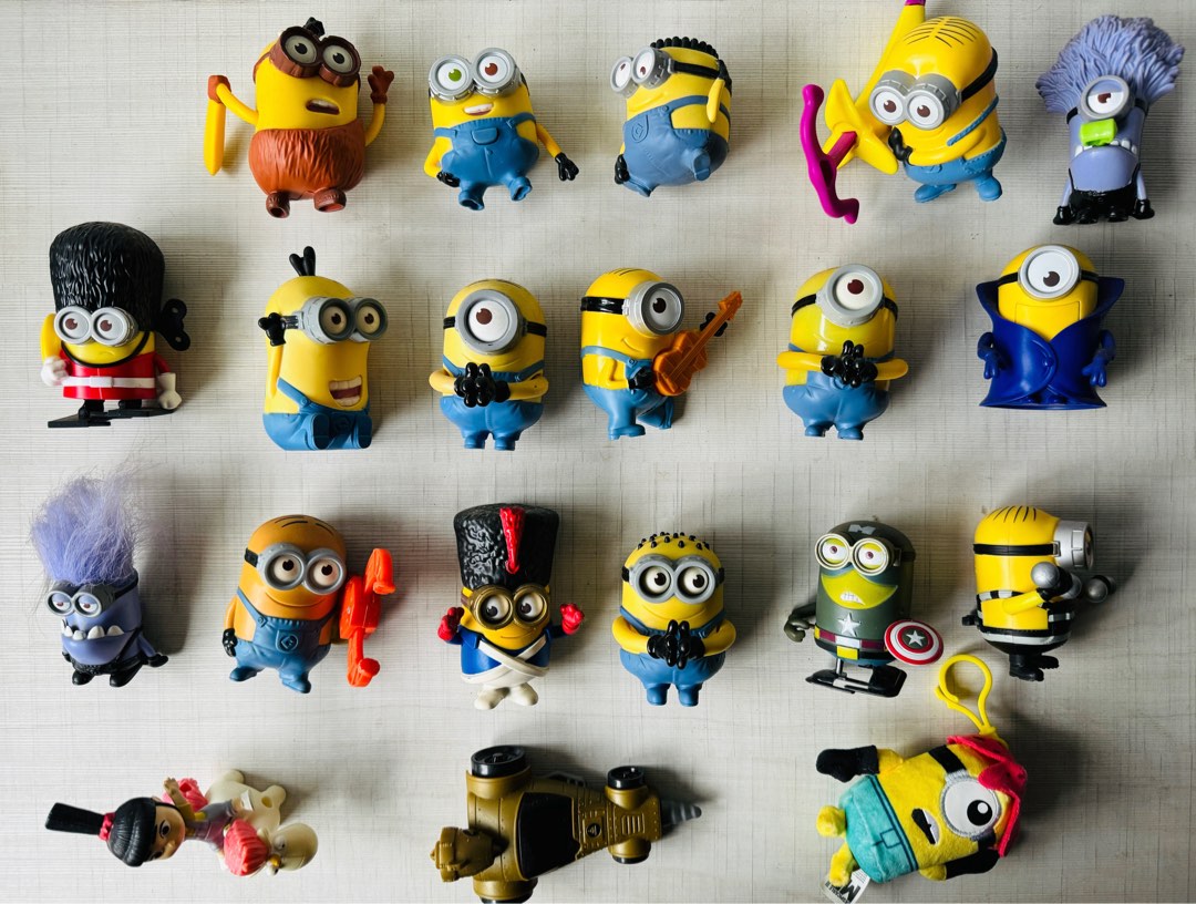 Minion figurines, Hobbies & Toys, Toys & Games on Carousell