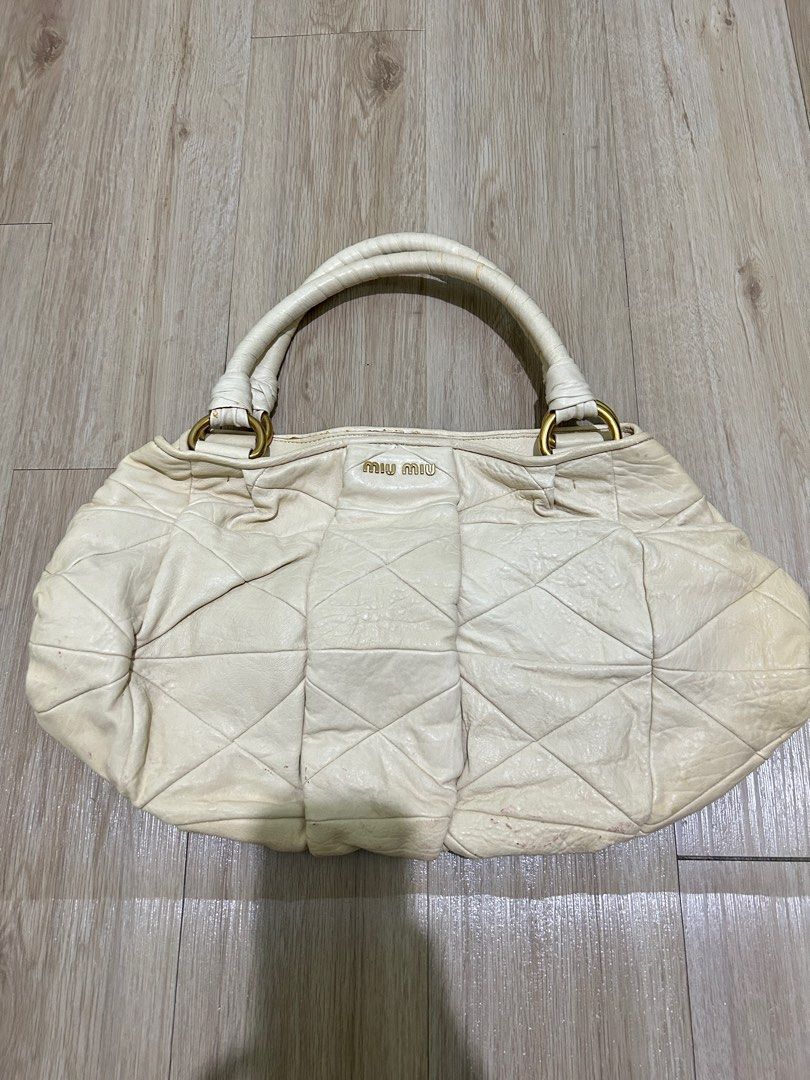 Miu Miu Miu Wander Hobo Bag in Natural & Caramel