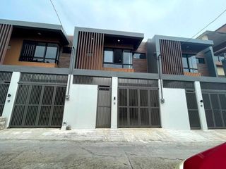 MODERN AFFORDABLE TOWN HOUSE AND LOT FOR SALE IN BETTER LIVING PARANAQUE