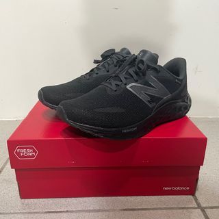 New Balance MARISGB4 2E us10.5 gore-tex