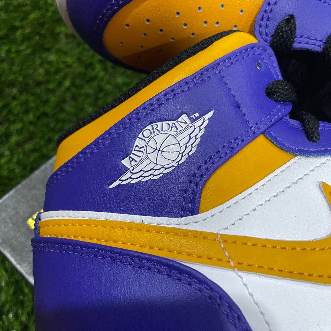 Jordan 1 purple gold new arrivals