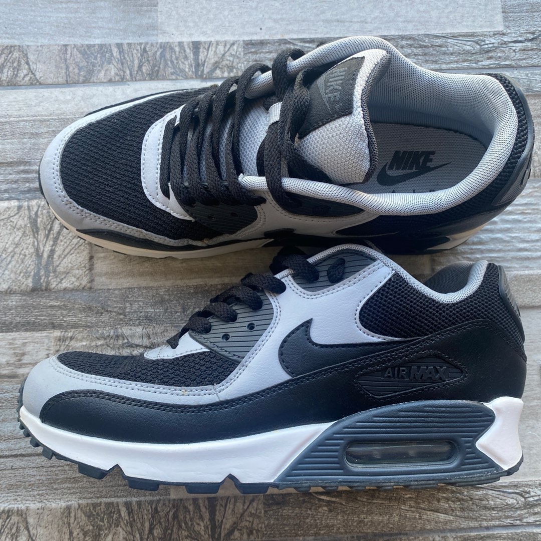 NIKE AIR MAX 90 ESSENTIAL WOLF GREY BLACK Men s Fashion Footwear