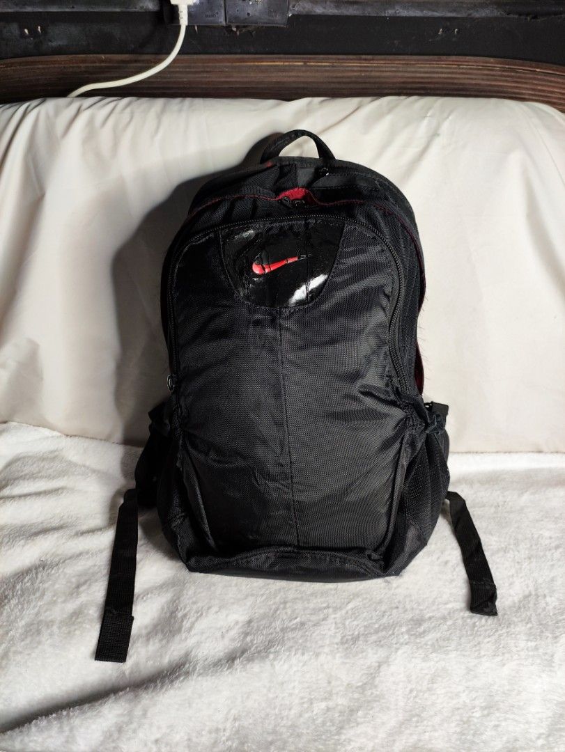 Nike Backpack 40L Men s Fashion Bags Backpacks on Carousell