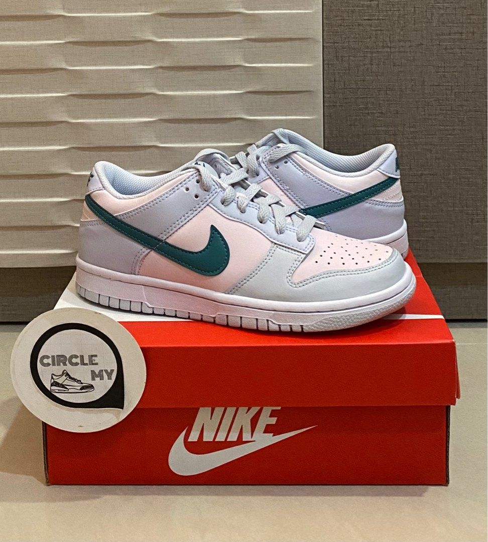 NIKE DUNK LOW MINERAL TEAL - GS (UK4.5)