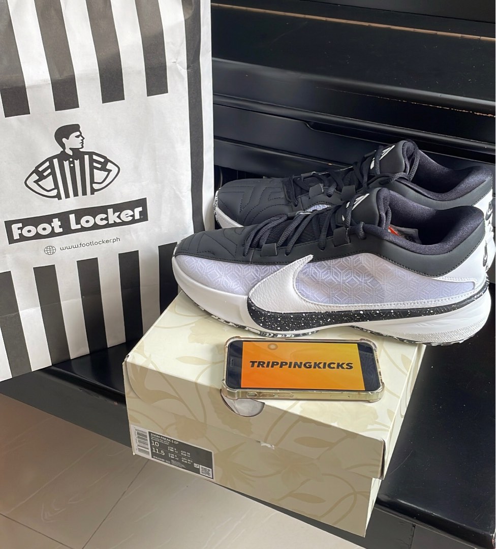 foot locker oreo 5