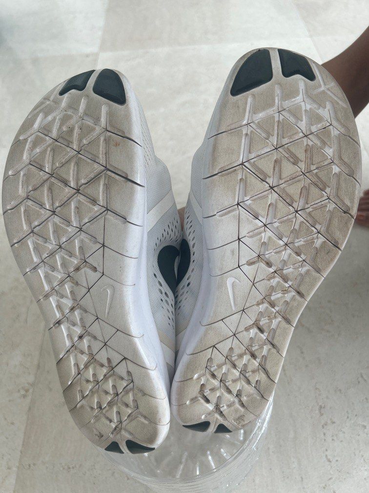 Nike best sale run natural