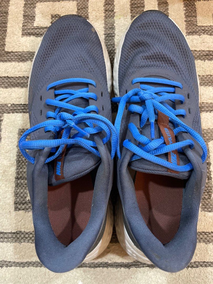 Nike Running Training Shoes, Men's Fashion, Footwear, Casual shoes on