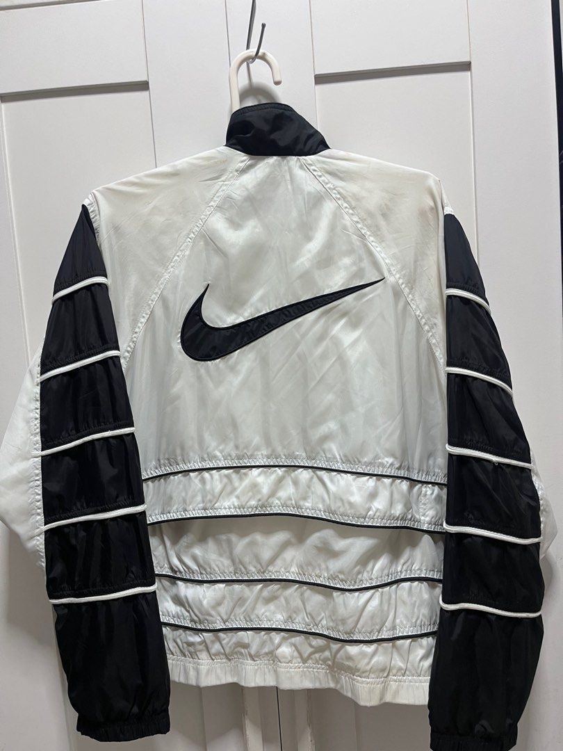 Nike windbreaker backprint big logo sulam