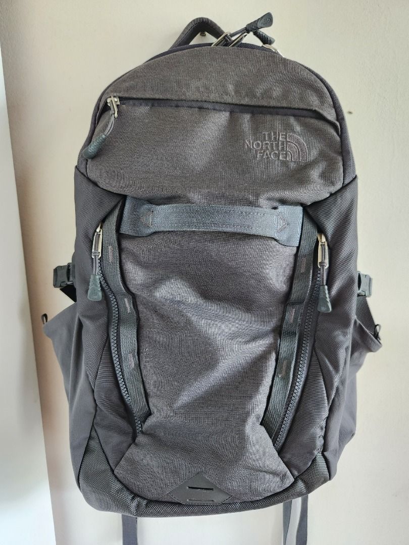 North Face Surge Backpack 31L Asphalt Grey Dark Grey Men s