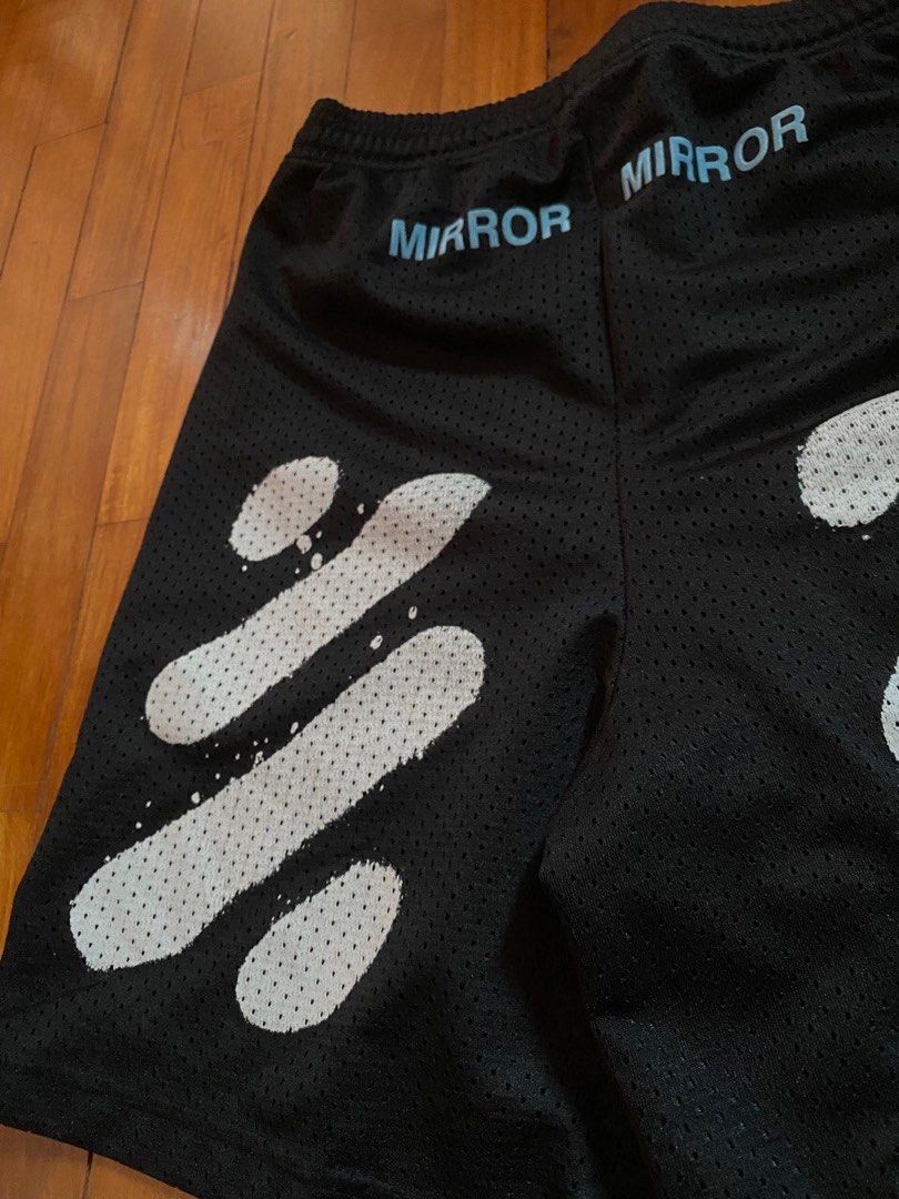 Off white sales shorts fake