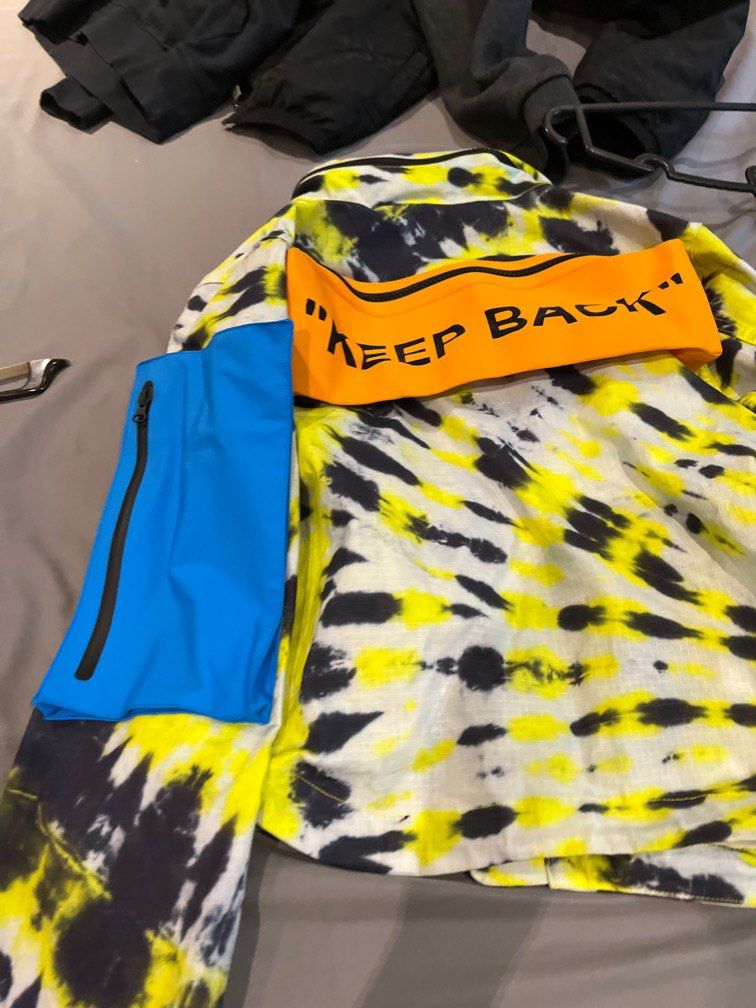 nike off white jacket women's