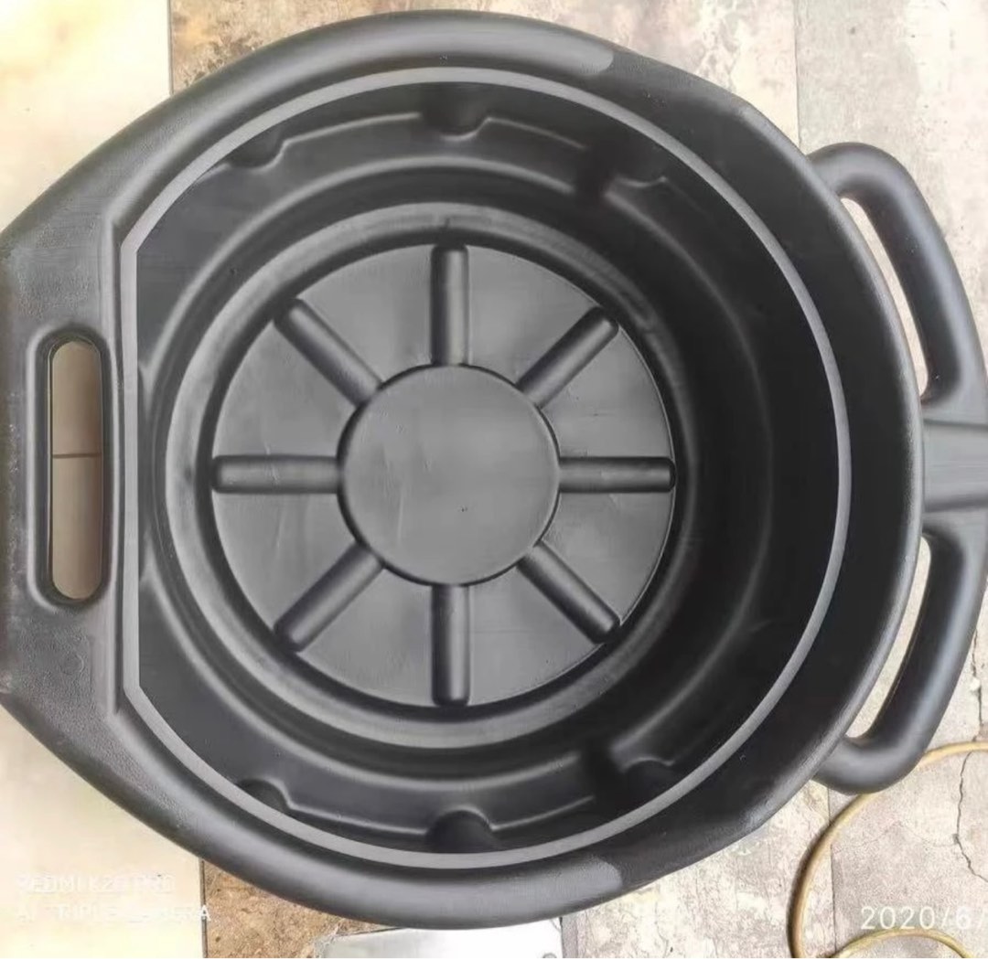 Engine Oil drip tray pan, Motorcycles, Motorcycle Accessories on Carousell