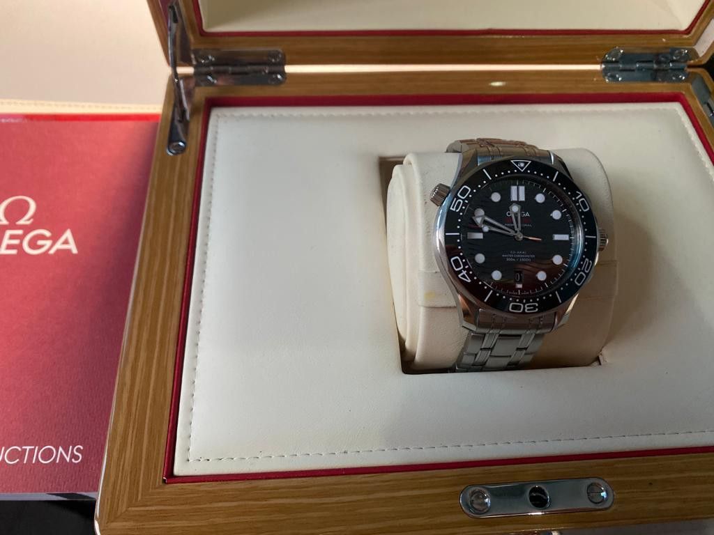 Omega Seamaster 300, Luxury, Watches on Carousell