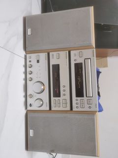 （分類：）位於 。 由 kenneth000517 提交（商品編號 1142190792，圖片 1）。簡介： 。