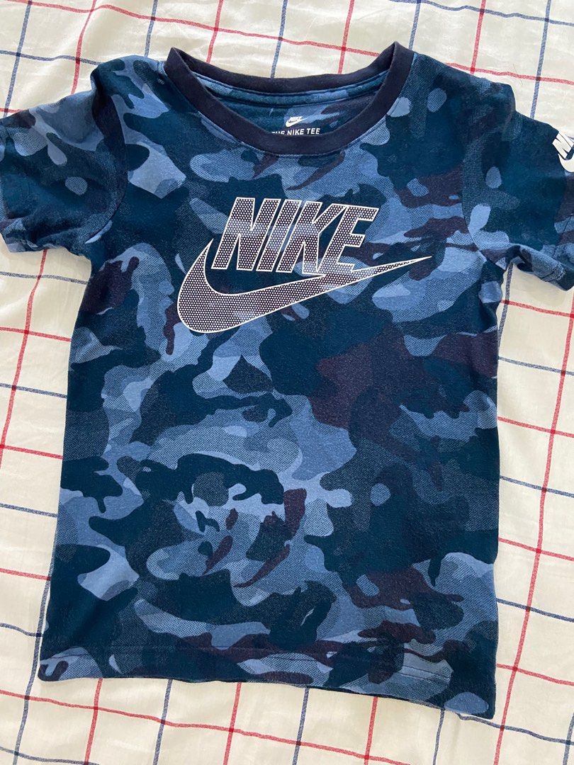 Nike blue clearance camo t shirt