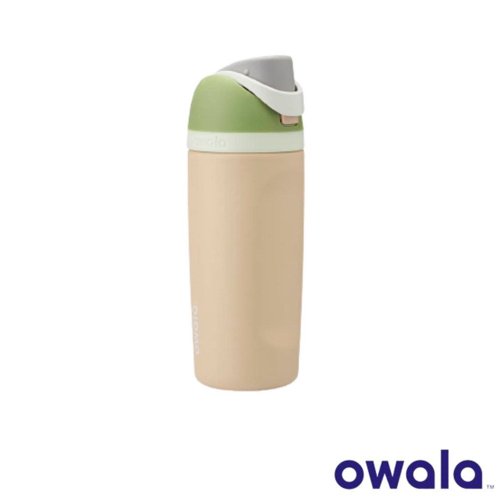 16oz Owala kids freesip water bottle Thermal Flask orange, Furniture & Home  Living, Kitchenware & Tableware, Water Bottles & Tumblers on Carousell