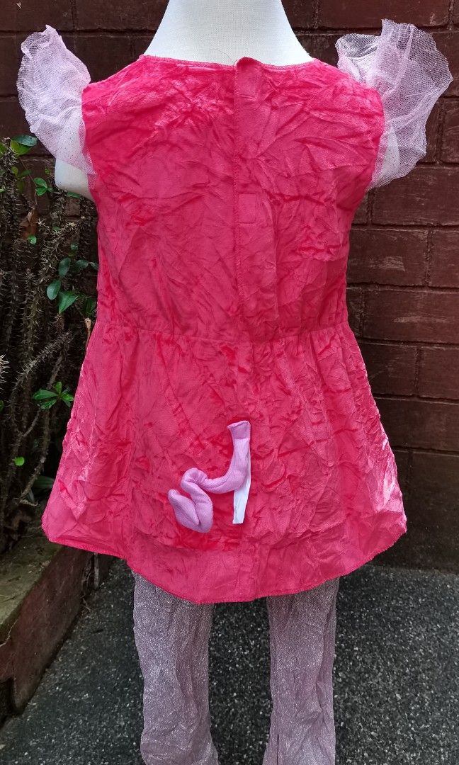 Peppa pig costume (Category: Babies & Kids Fashion) located in Baguio. Submitted by ukay_district (Listing ID 1256523624, Image 3). Description: peppa pig costume 5-6y/o 480.
