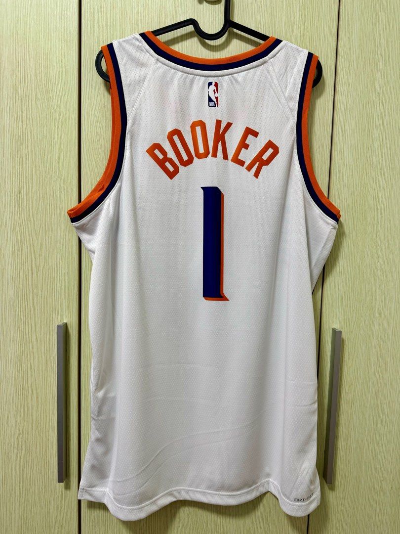 Unisex Nike Devin Booker White Phoenix Suns Swingman Jersey - Association Edition Size: Medium