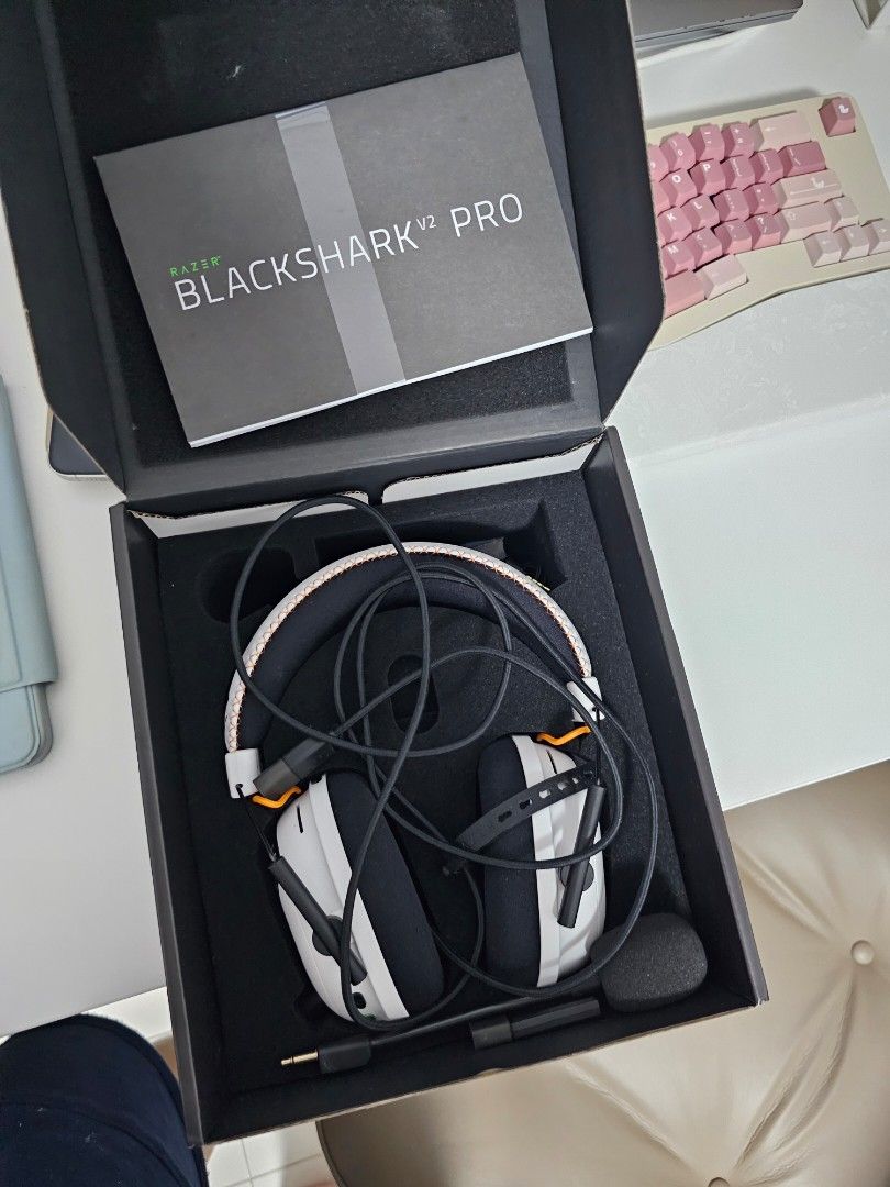 Razer Blackshark V2 Pro (R6 edition), Audio, Headphones & Headsets on ...
