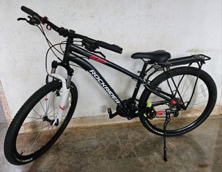 (Category: ) located in . Submitted by bimbimbambam (Listing ID 1256503901, Image 1). Description: .