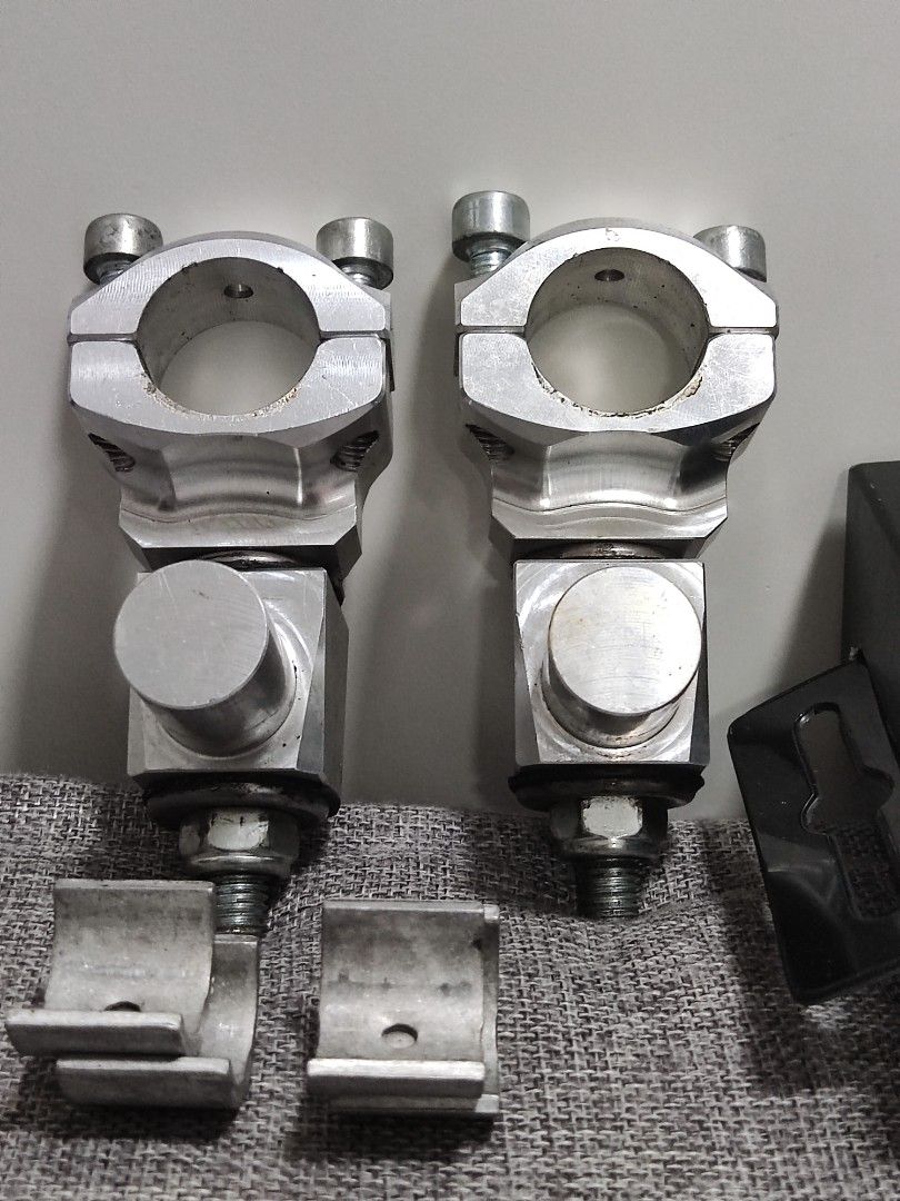 ROX Speed FX AntiVibration Motorcycle Handlebar Riser, Motorcycles