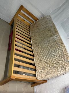 （分類：）位於 。 由 escarmoso 提交（商品編號 1256601632，圖片 1）。簡介： 。