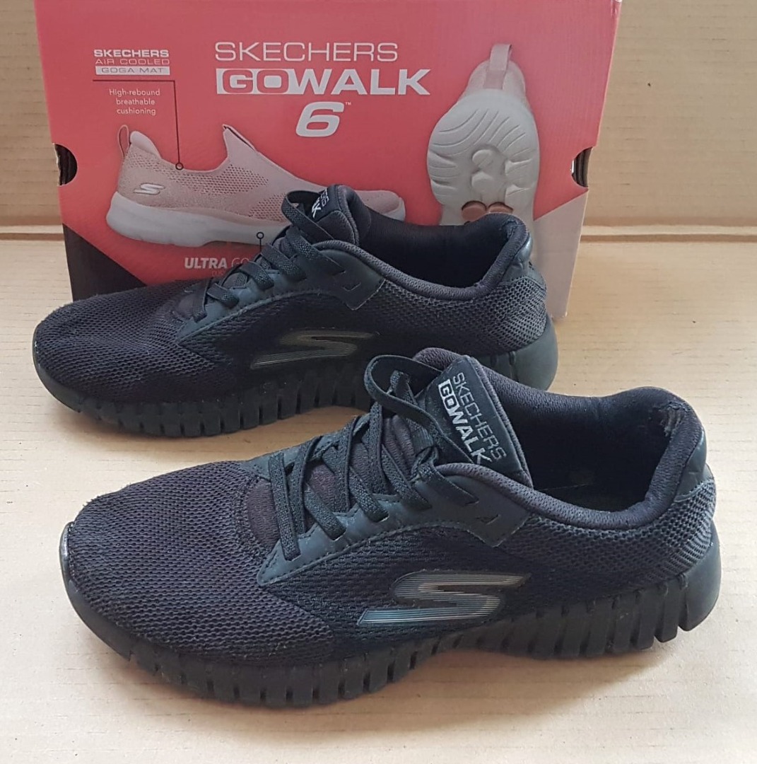 Pub tv skechers on sale