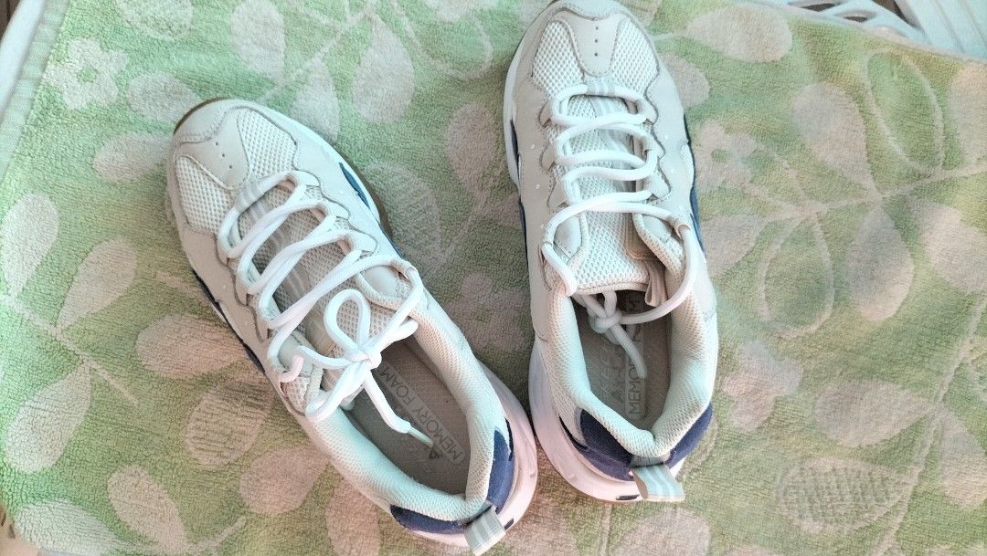 Skechers ladies sales 9