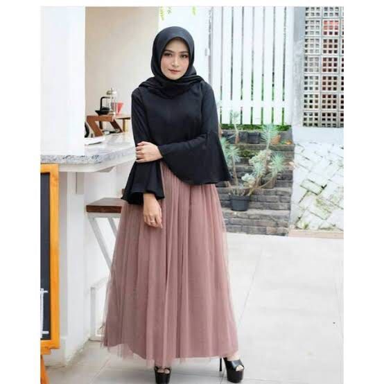 Skirt /Rok Tutu Mix Satin Bolak Balik, Fesyen Wanita, Pakaian