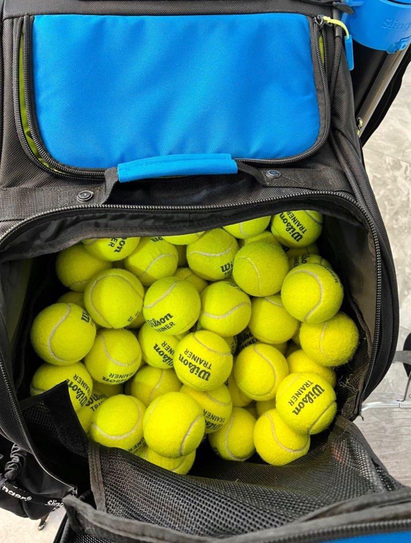 Slinger tennis bag and Kollectball K max with trainer balls, Sports